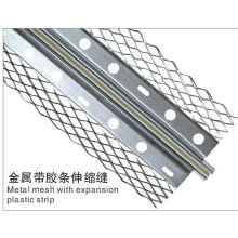 Metal mesh with expansion plastic strip